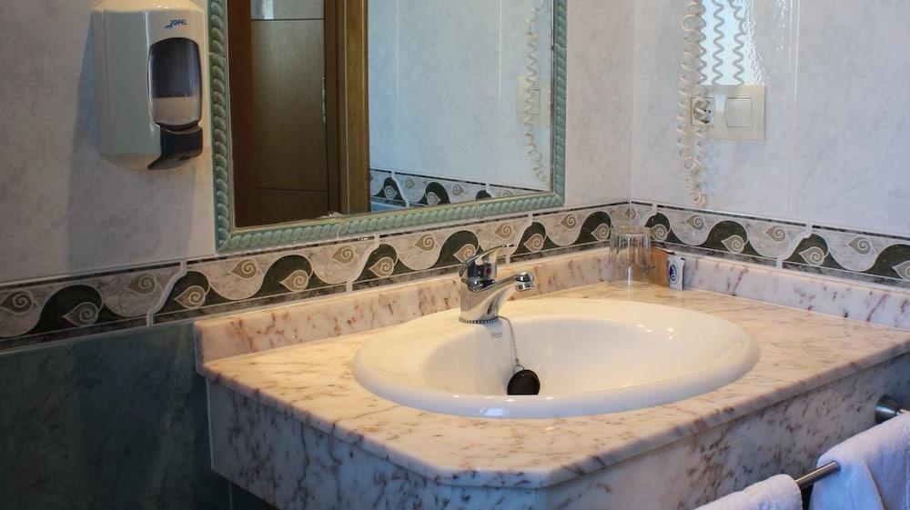 Hotel Maracaibo Portonovo Zewnętrze zdjęcie